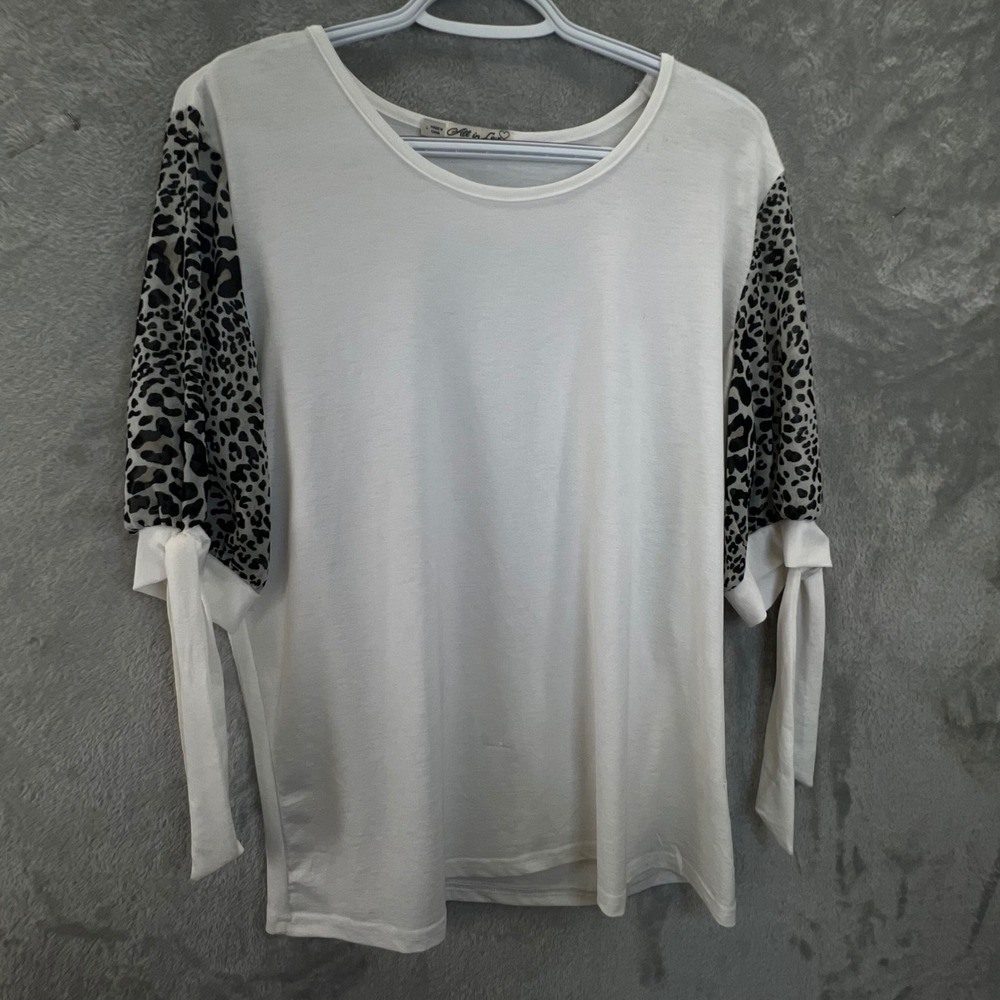 All in Love White Leopard Print Contrast Tie Sleeve‎ Scoop Neck Blouse Large